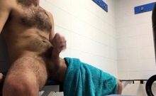 Drying off n wanking my cock at the pool lockerroom